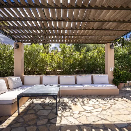 Corinthian Blue Retreat Katakálion