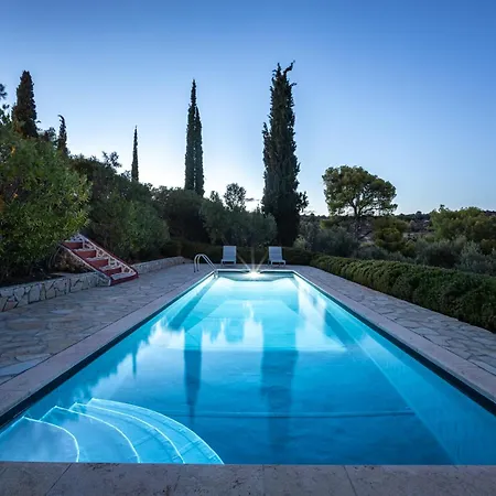 Corinthian Blue Retreat