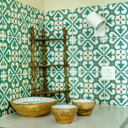 Corinthian Blue Retreat Vila