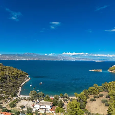 Corinthian Blue Retreat Katakálion