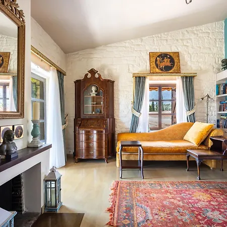 וילה Corinthian Blue Retreat