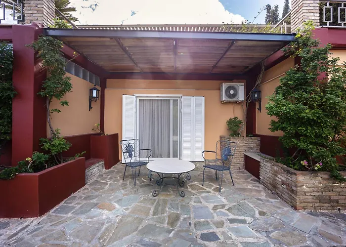 Corinthian Blue Retreat