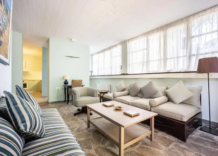 Βίλα Corinthian Blue Retreat *