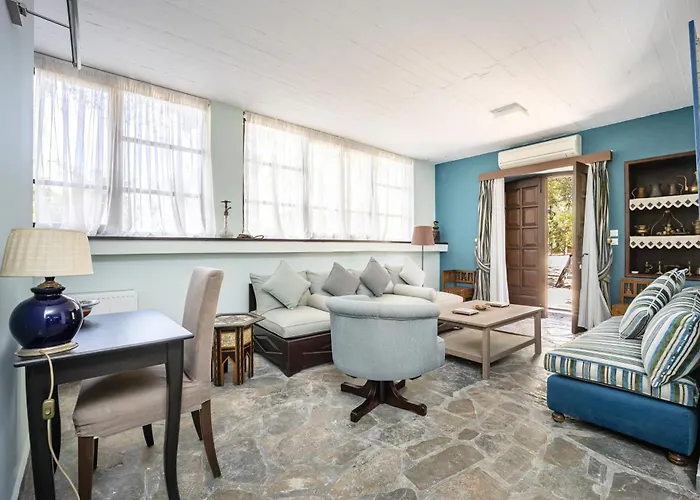 Βίλα Corinthian Blue Retreat