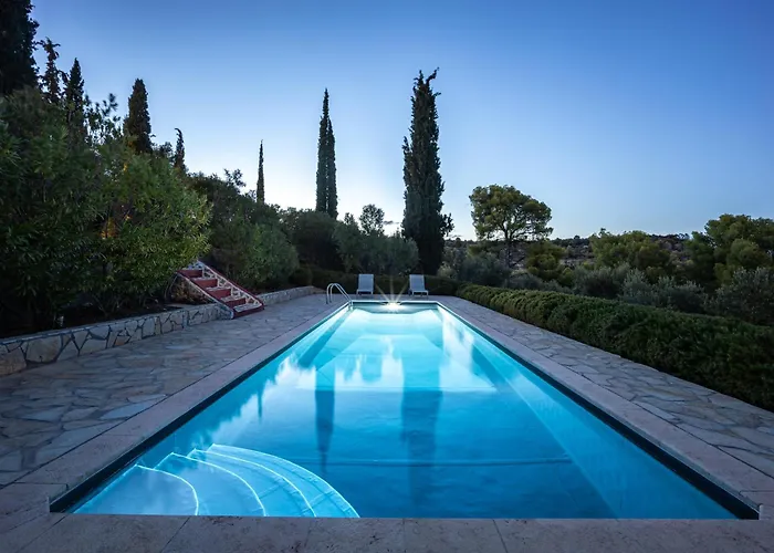 Corinthian Blue Retreat